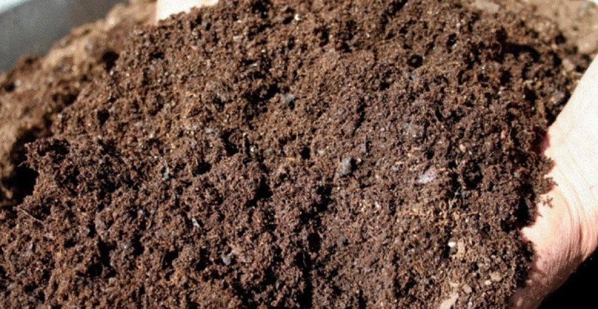 Kompost – nenahraditeľná surovina každého pestovateľa